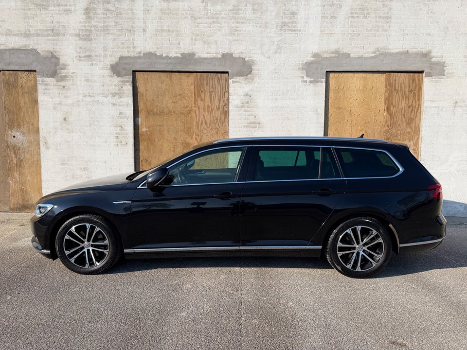 VW Passat 2,0 TDi 190 Highline Variant DSG 4Motion 5d