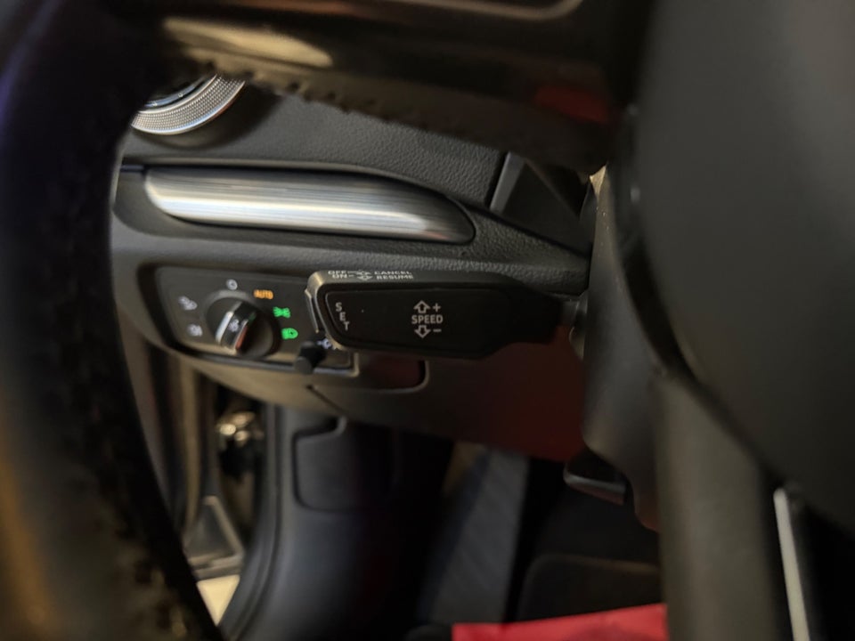 Audi A3 35 TFSi Sport Sportback S-tr. 5d