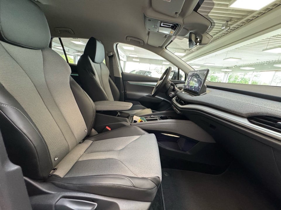 Skoda Enyaq 85 iV Selection Premium 5d