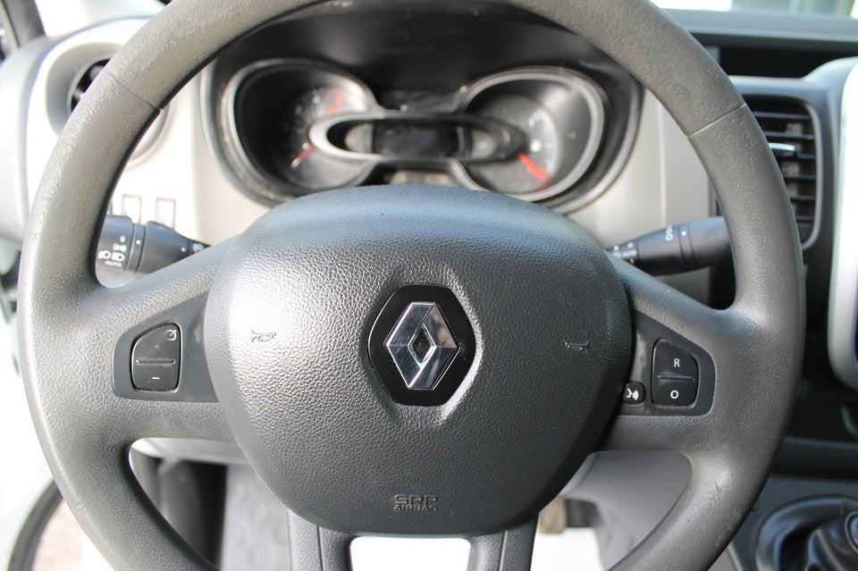 Renault Trafic T29 1,6 dCi 125 L1H1