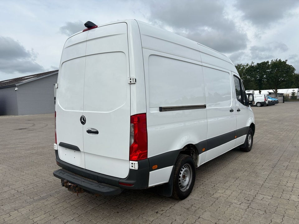Mercedes Sprinter 316 2,2 CDi A2 Kassevogn aut. RWD