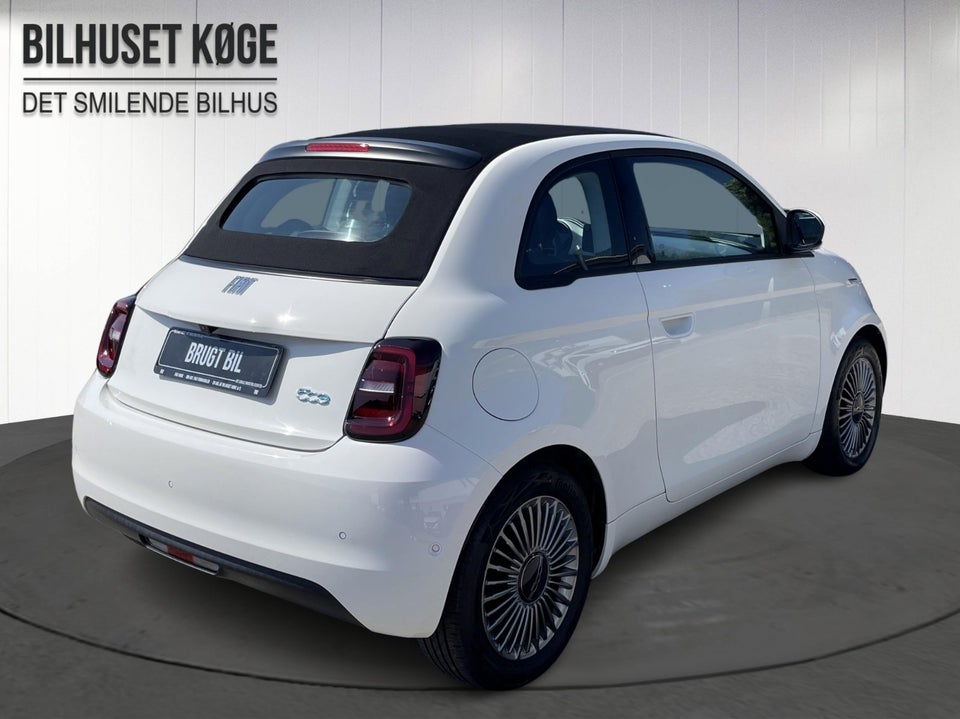 Fiat 500e 42 Icon Pack Cabrio 2d