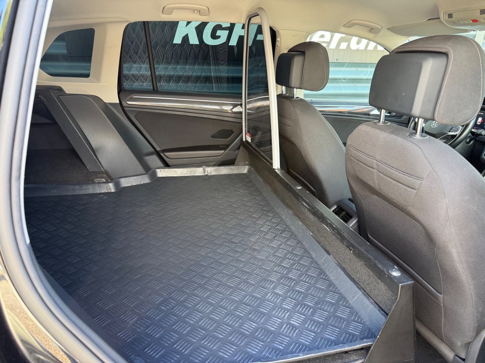 VW Tiguan 2,0 TDi 150 Elegance DSG Van 5d