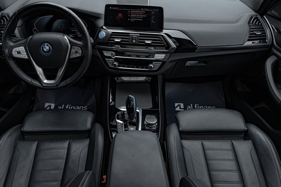 BMW iX3 Charged Impressive 5d