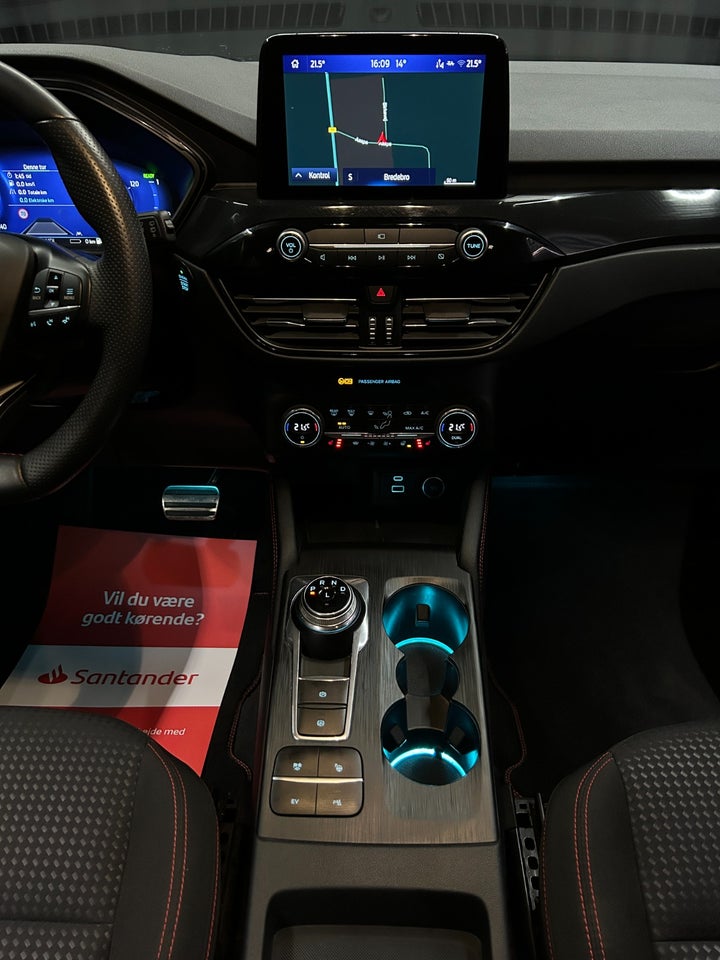 Ford Kuga 2,5 PHEV ST-Line CVT 5d