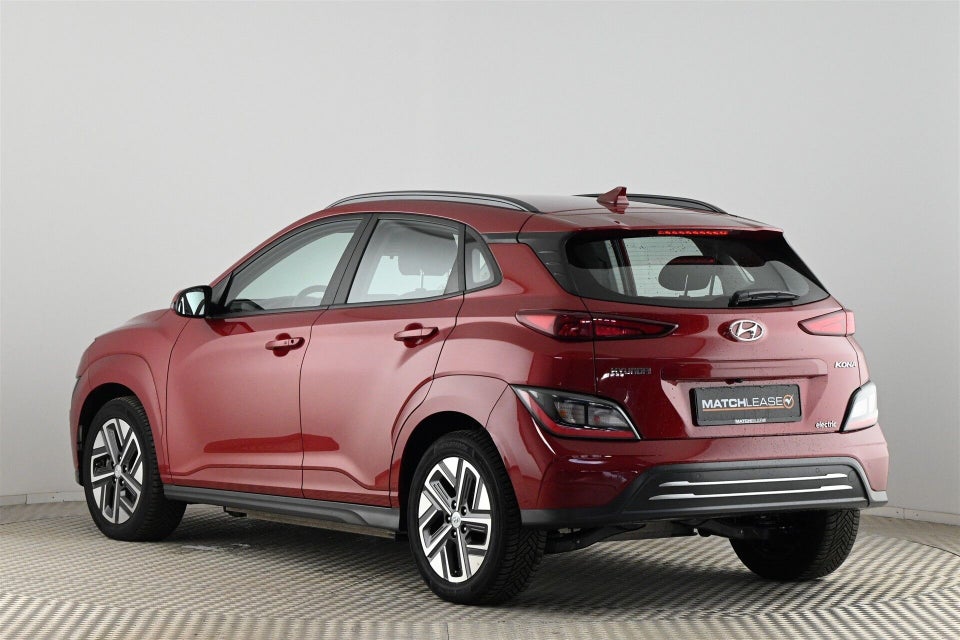 Hyundai Kona 64 EV Essential 5d
