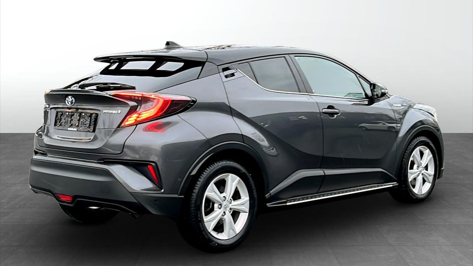 Toyota C-HR 1,8 Hybrid C-LUB Premium Selected CVT 5d
