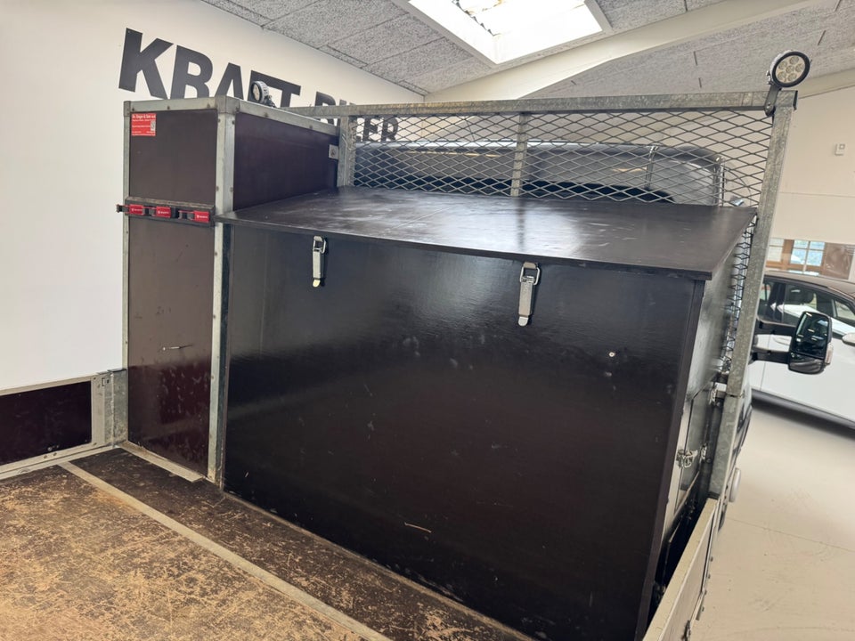 Ford Transit 350 L4 Chassis 2,0 TDCi 185 Db.Kab Trend RWD