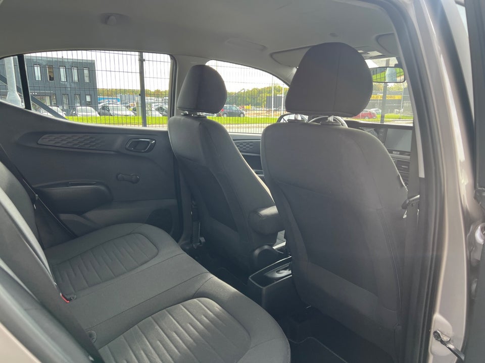 Hyundai i10 1,0 MPi Advanced 5d