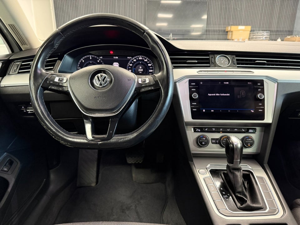 VW Passat 2,0 TDi 150 Business Variant DSG 5d