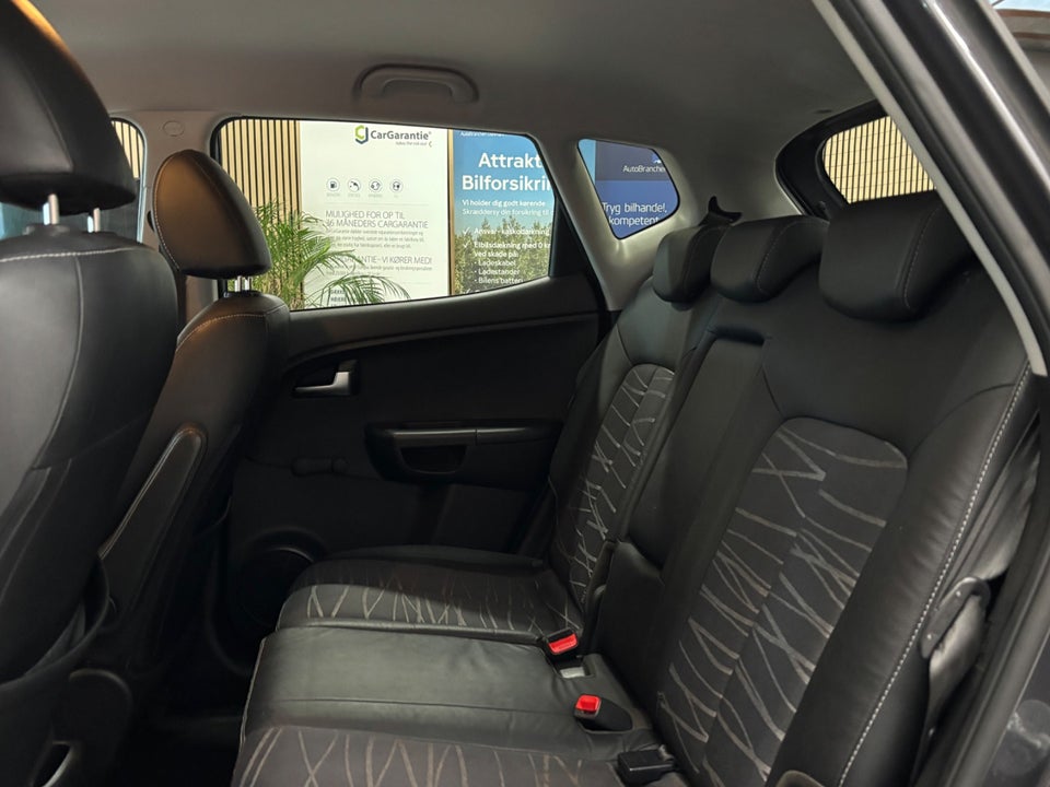 Kia Venga 1,4 CVVT Spring 5d