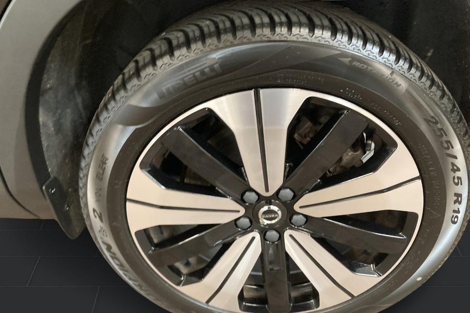 Volvo C40 P6 ReCharge Core 5d