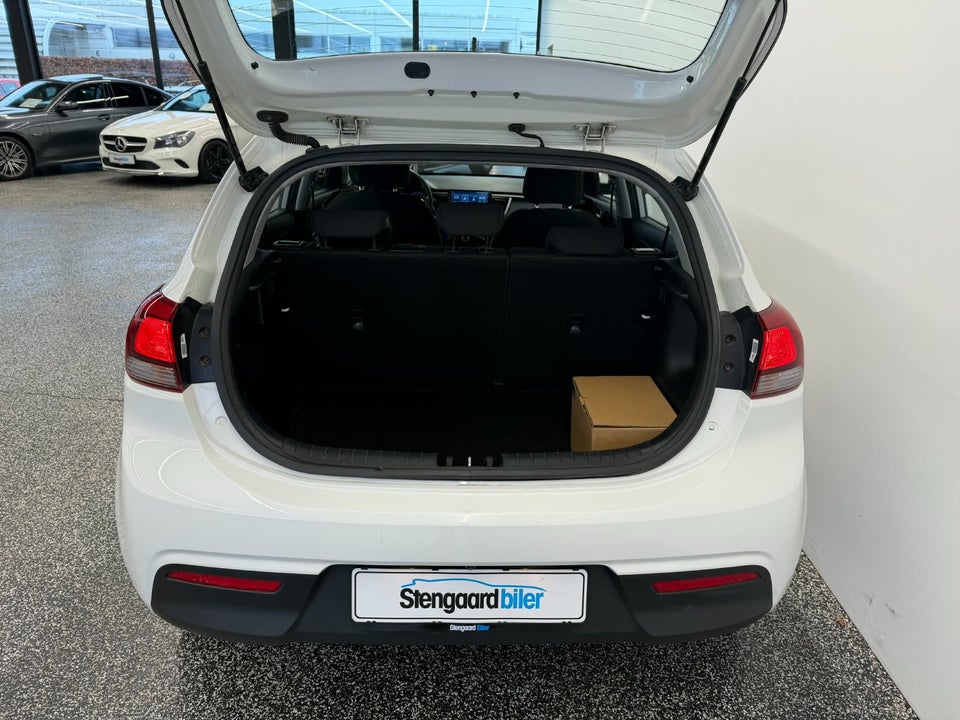 Kia Rio 1,2 CVVT Base 5d