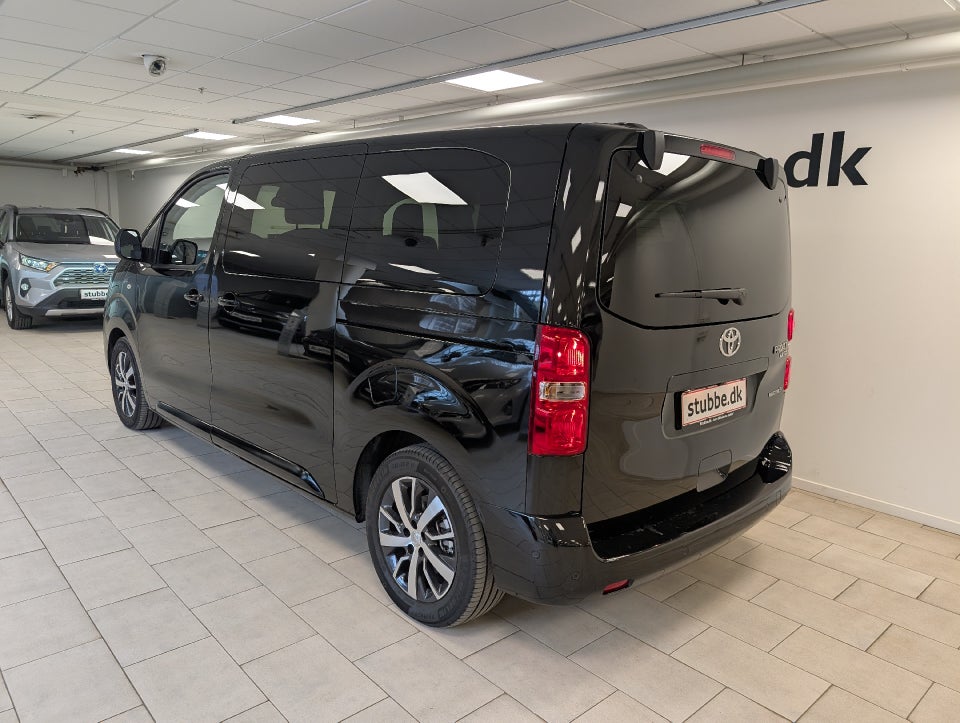 Toyota ProAce Verso 75 Medium Teamplayer 5d