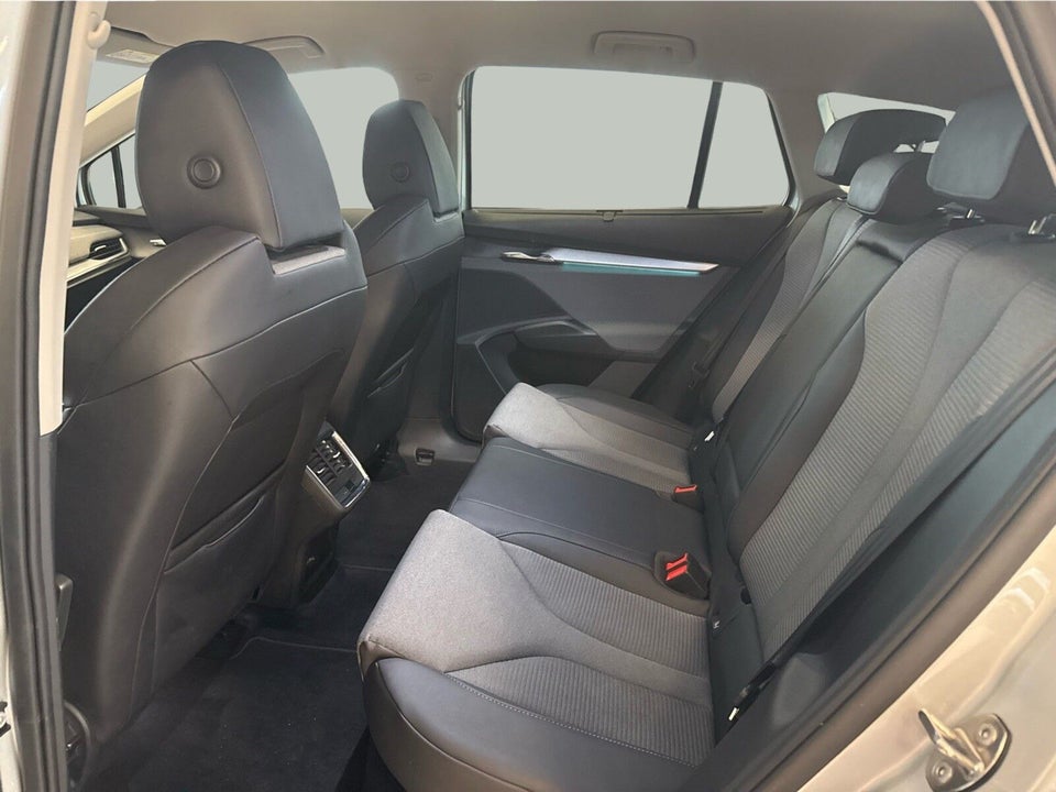 Skoda Enyaq 80 iV 5d