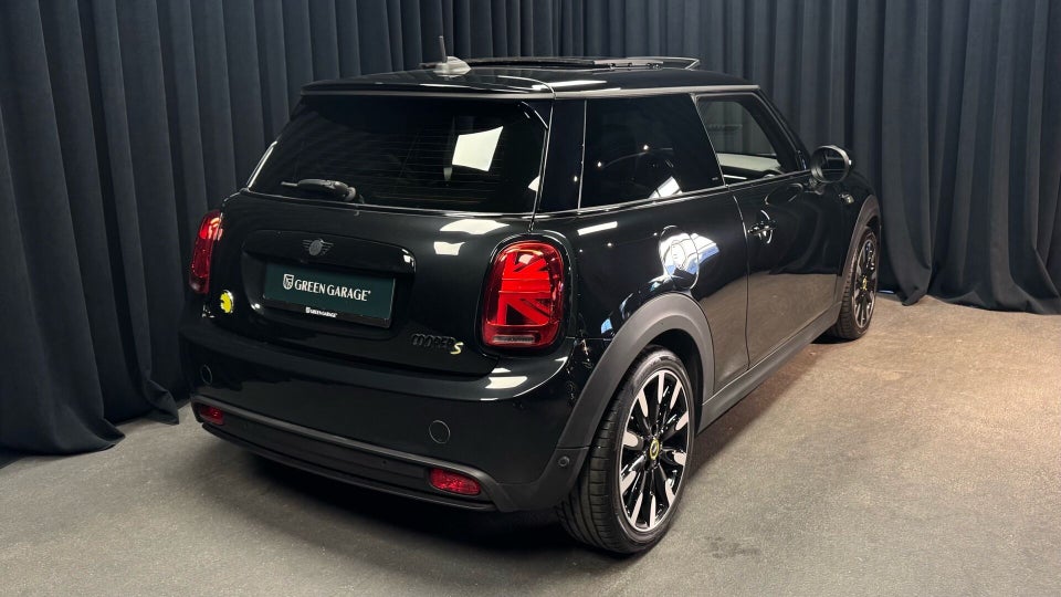 MINI Cooper SE Yours Trim 3d