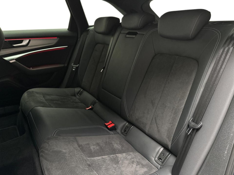 Audi A6 55 TFSi e Sport Avant quattro S-tr. 5d