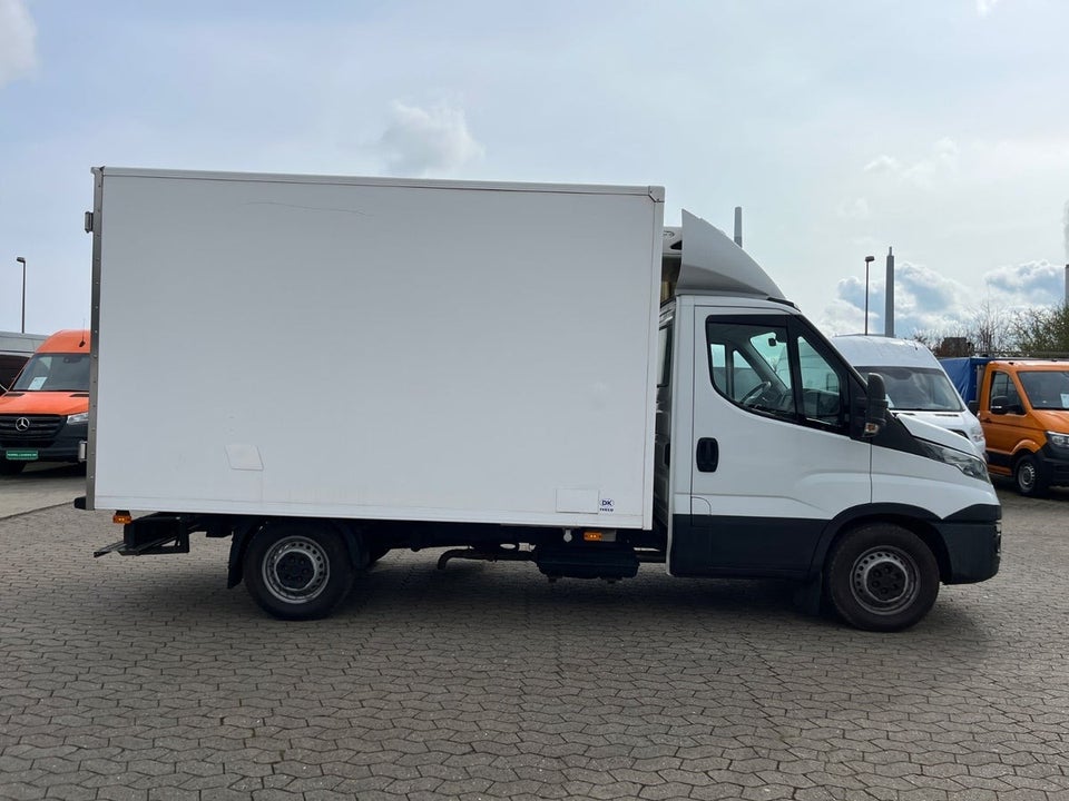 Iveco Daily 3,0 35S17 Kølevogn 2d