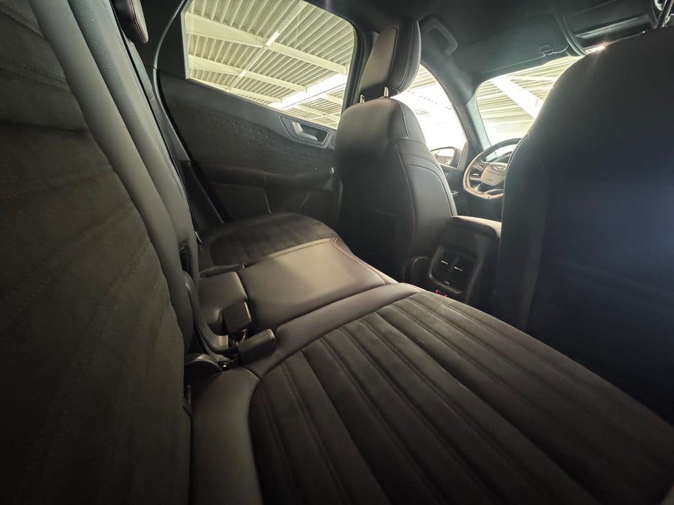 Ford Kuga 2,5 PHEV ST-Line X CVT 5d