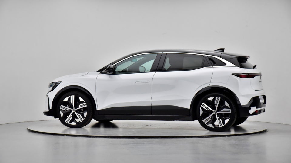 Renault Megane E-Tech 60 Iconic 5d