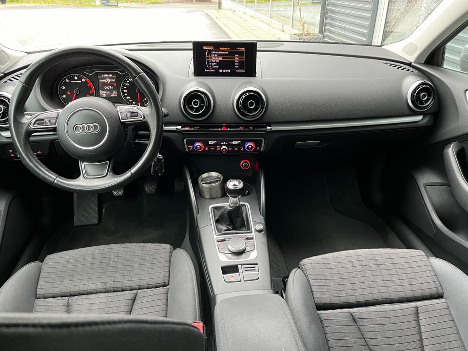 Audi A3 1,4 TFSi 150 Ambition Sportback 5d