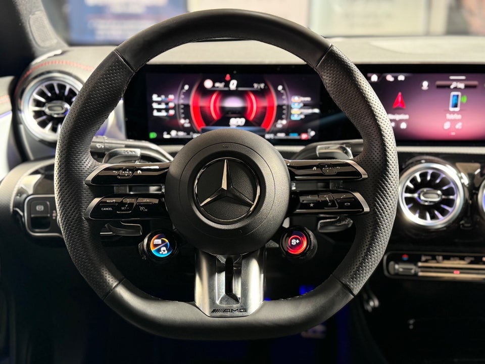 Mercedes CLA35 2,0 AMG Coupé aut. 4Matic 4d