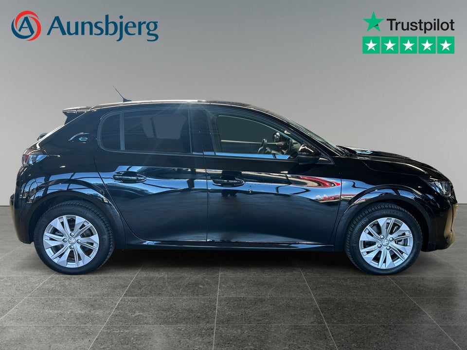 Peugeot e-208 50 Active 5d