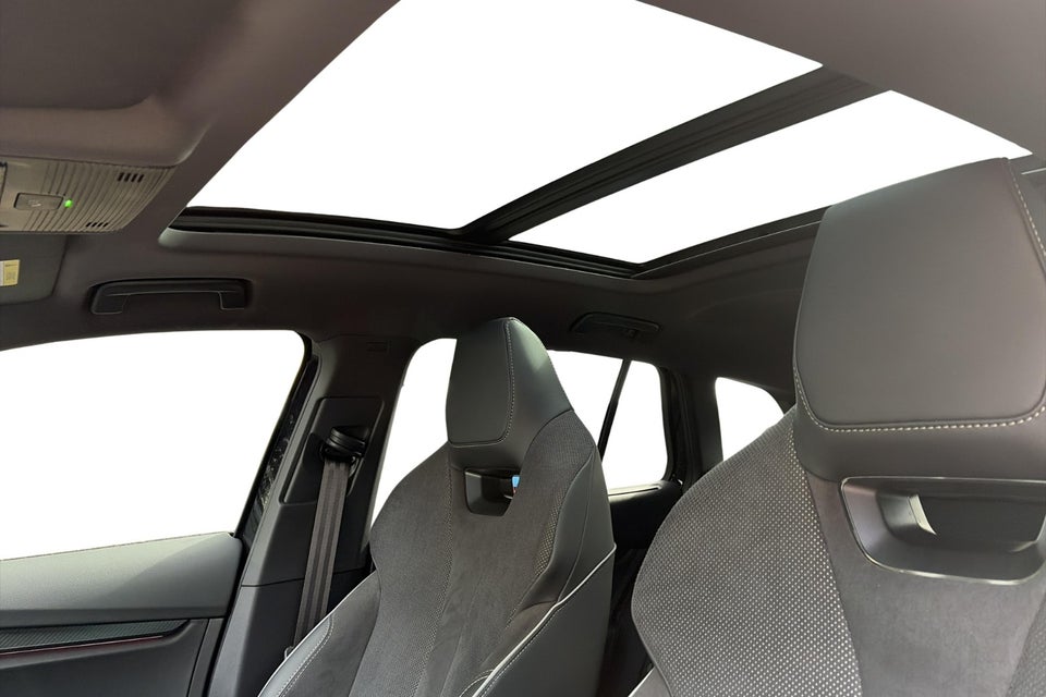 Skoda Enyaq 85 iV Advanced 5d