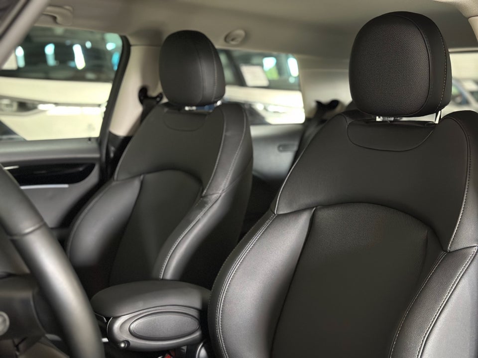 MINI Cooper SE Classic Trim 3d