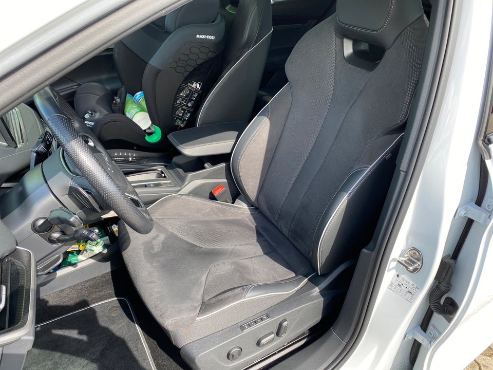 Skoda Enyaq 85 iV Sportline Advanced 5d