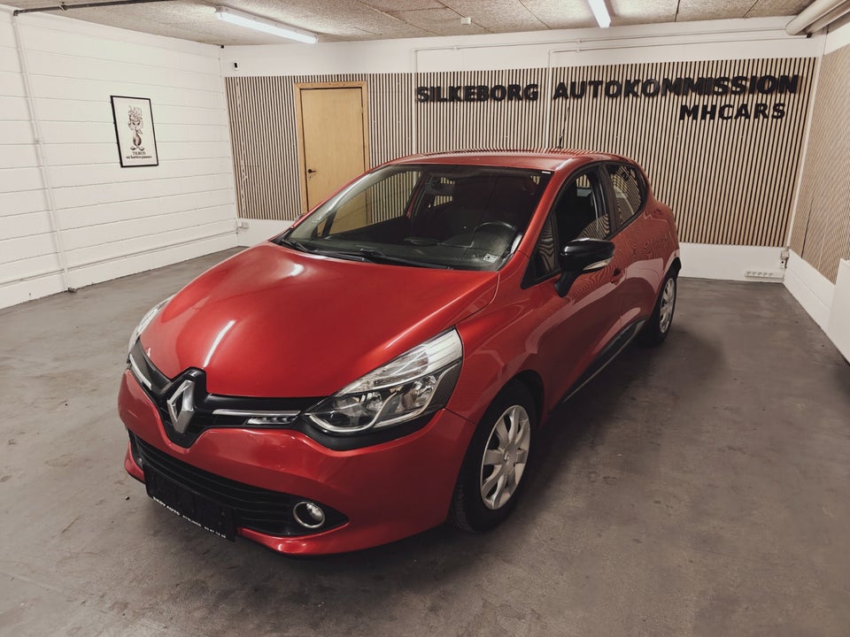 Renault Clio IV 1,5 dCi 75 Expression 5d