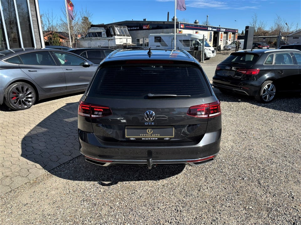 VW Passat 1,4 GTE High Variant DSG 5d