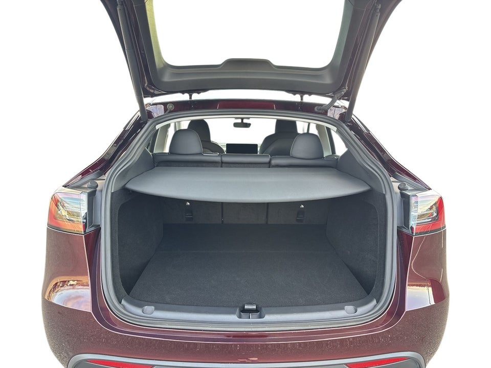 Tesla Model Y Long Range AWD 5d