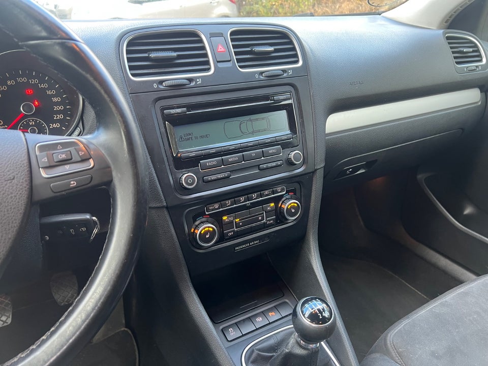 VW Golf VI 2,0 TDi 140 Highline Variant Van 5d