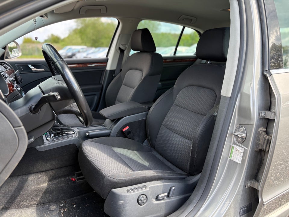 Skoda Superb 1,8 TSi 160 Comfort 5d