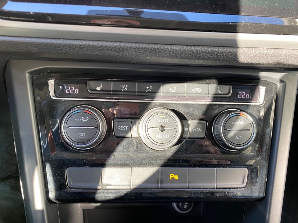 VW Touran 1,6 TDi 115 Comfortline Van 5d