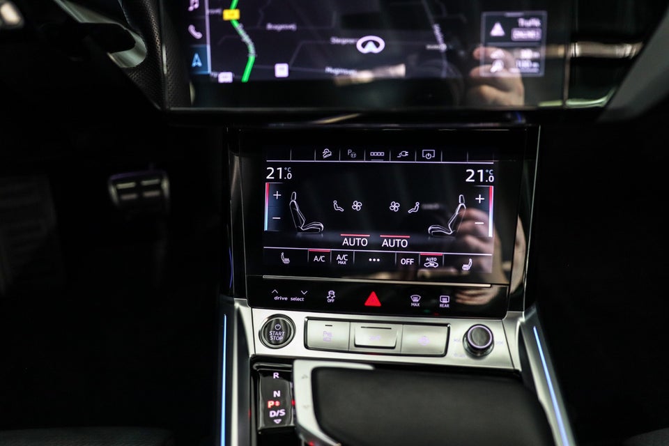 Audi Q8 e-tron 55 S-line Black Edition quattro 5d