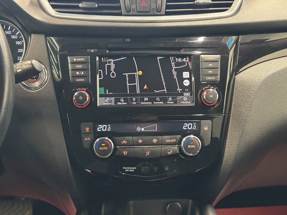 Nissan Qashqai 1,3 Dig-T 160 N-Connecta DCT 5d