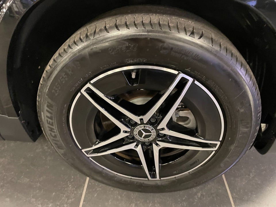 Mercedes EQB250+ AMG Advance 5d