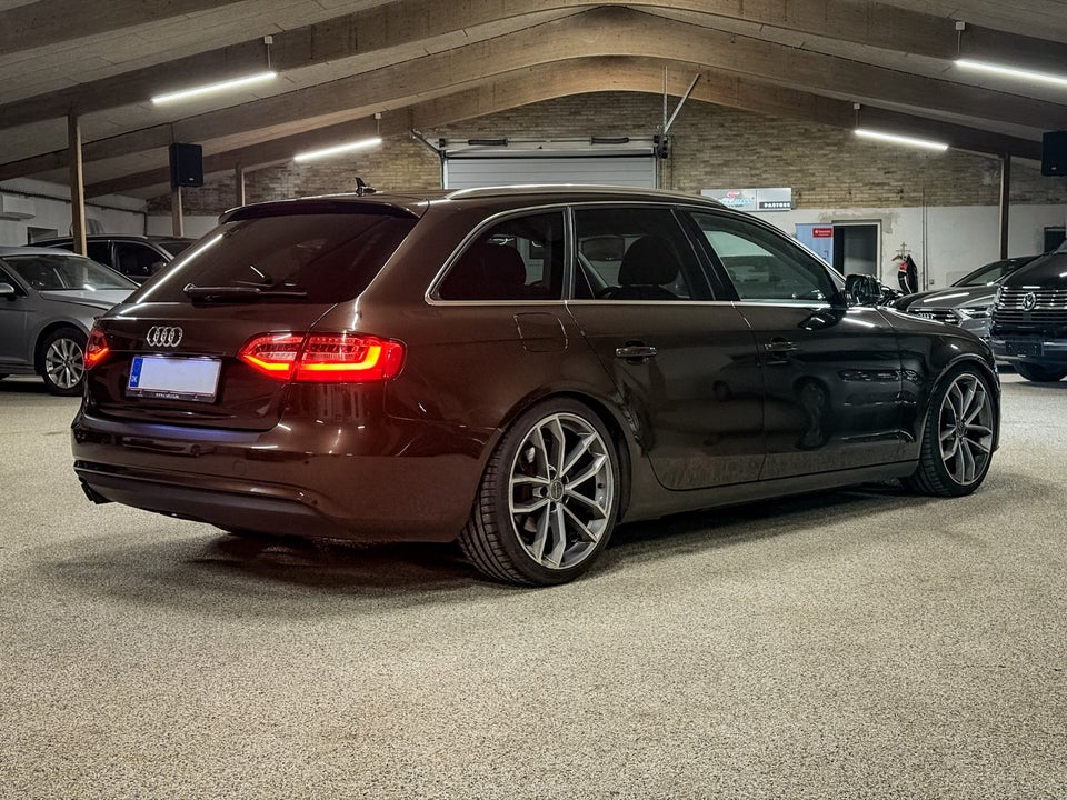 Audi A4 2,0 TDi 143 Avant 5d