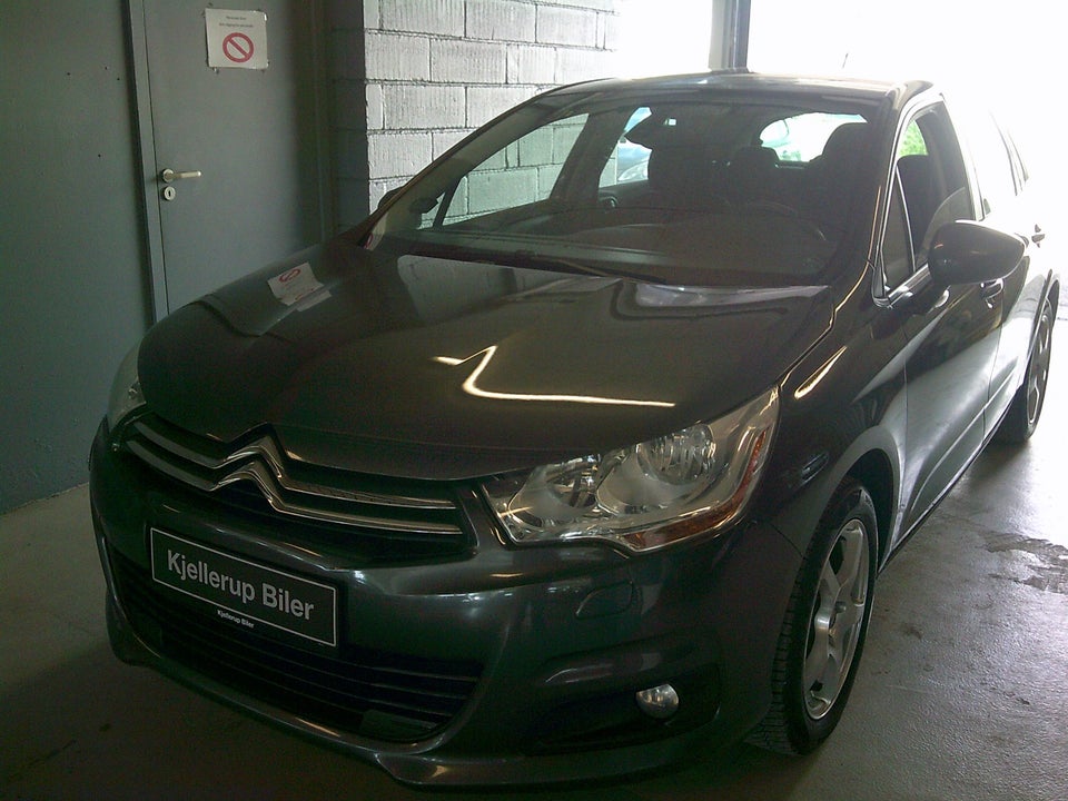 Citroën C4 1,6 HDi 92 Seduction 5d