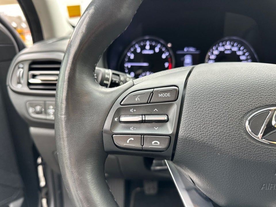 Hyundai i30 1,0 T-GDi Essential stc. 5d
