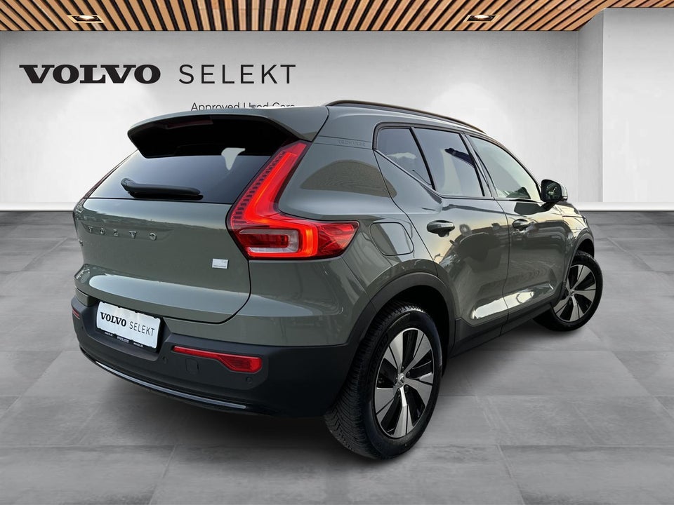 Volvo XC40 1,5 T4 ReCharge Plus Dark aut. 5d