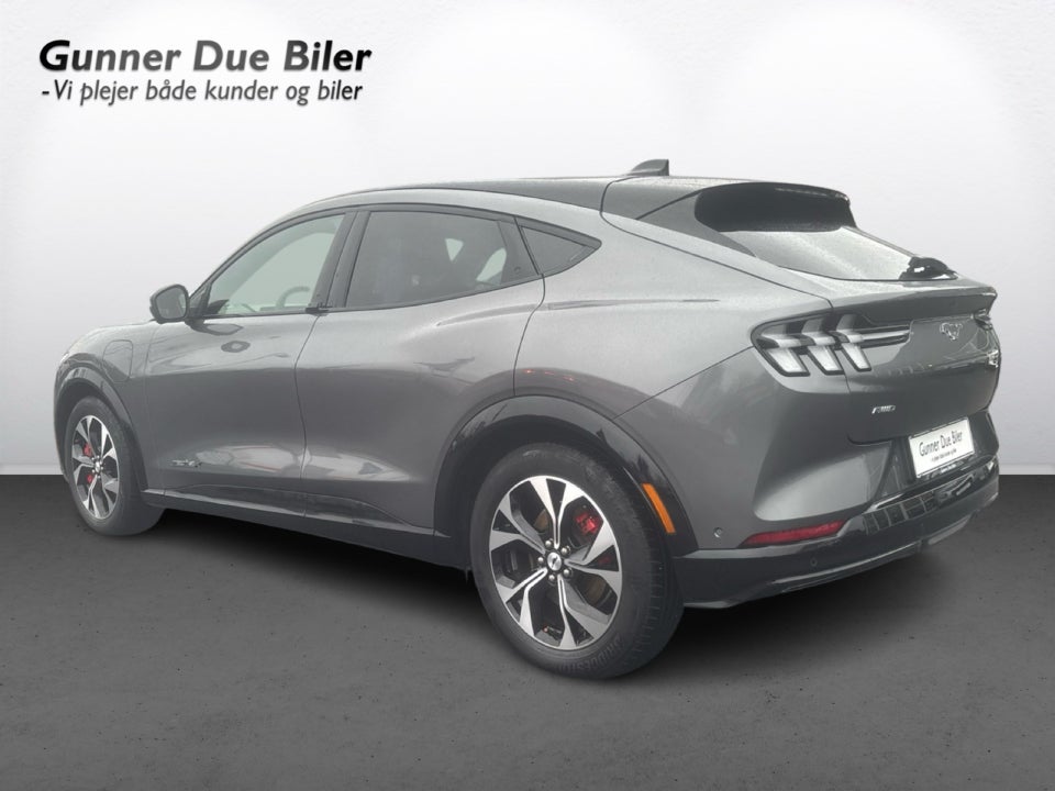 Ford Mustang Mach-E 98 Premium Extended Range AWD 5d