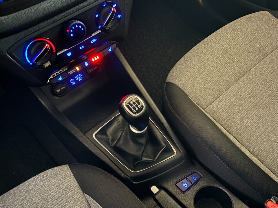 Hyundai i20 1,25 Trend 5d