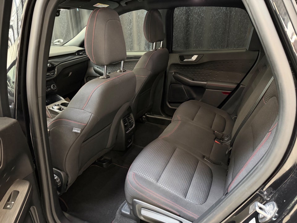 Ford Kuga 2,5 PHEV ST-Line CVT 5d