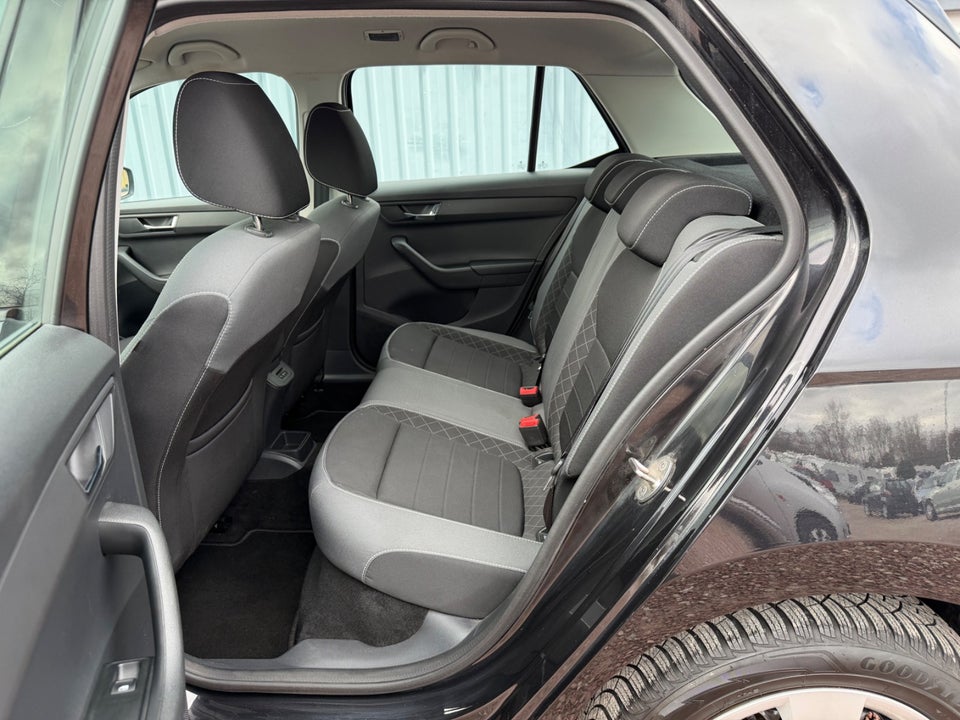 Skoda Fabia 1,0 MPi 60 Ambition 5d