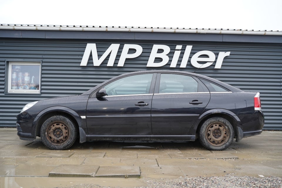 Opel Vectra 1,8 122 Comfort 5d