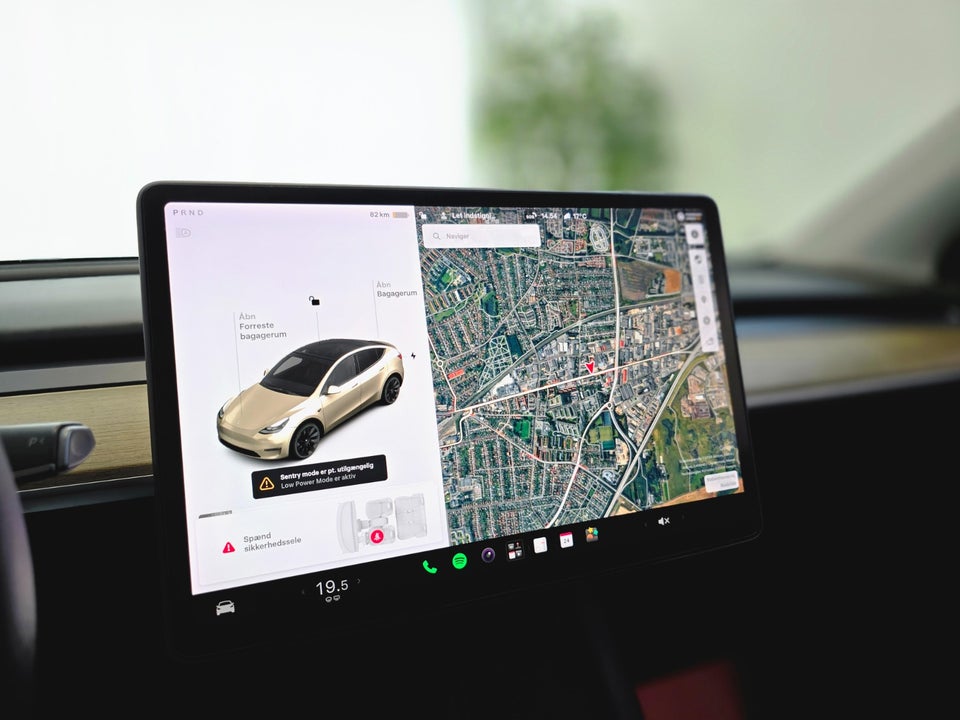 Tesla Model Y Long Range AWD 5d
