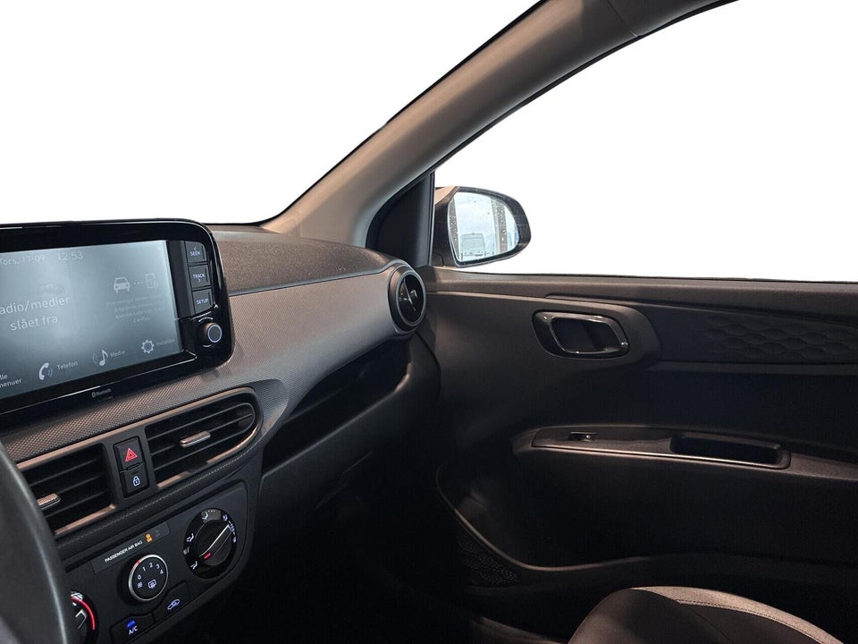 Hyundai i10 1,0 MPi Essential 5d
